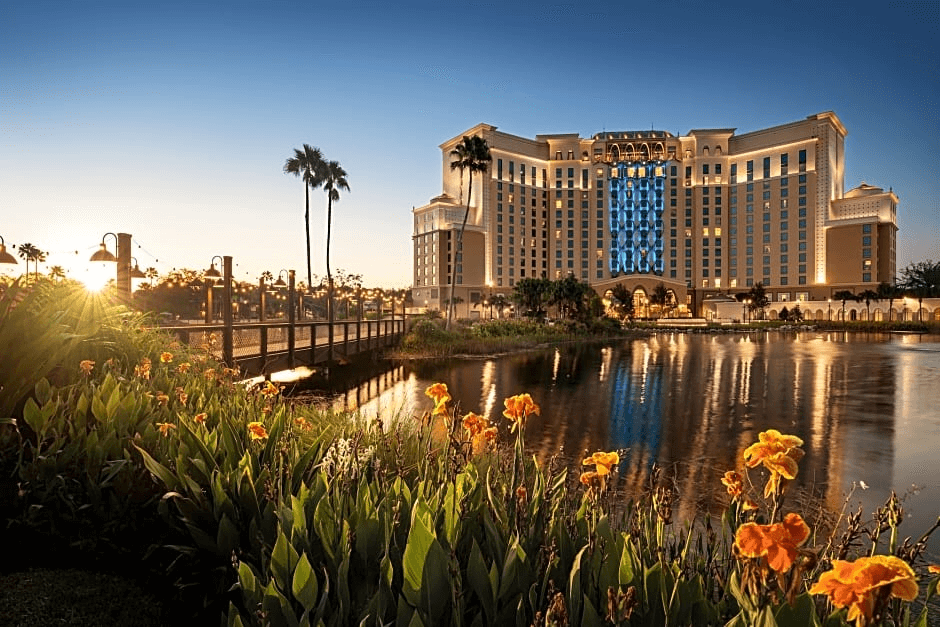 Join Us at the 2022 Southern/Midwest Phillips Buying Show in Orlando, FL!